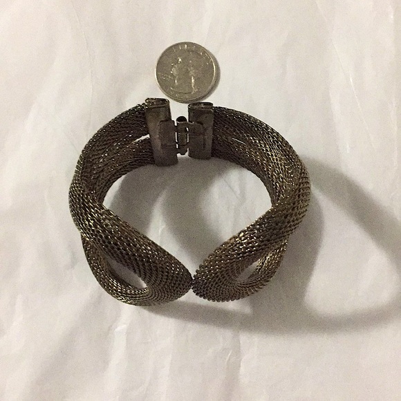 BOHO VINTAGE BRUSHED GOLD MESH METAL HINGE BANGLE BRACELET OS - Picture 5 of 6